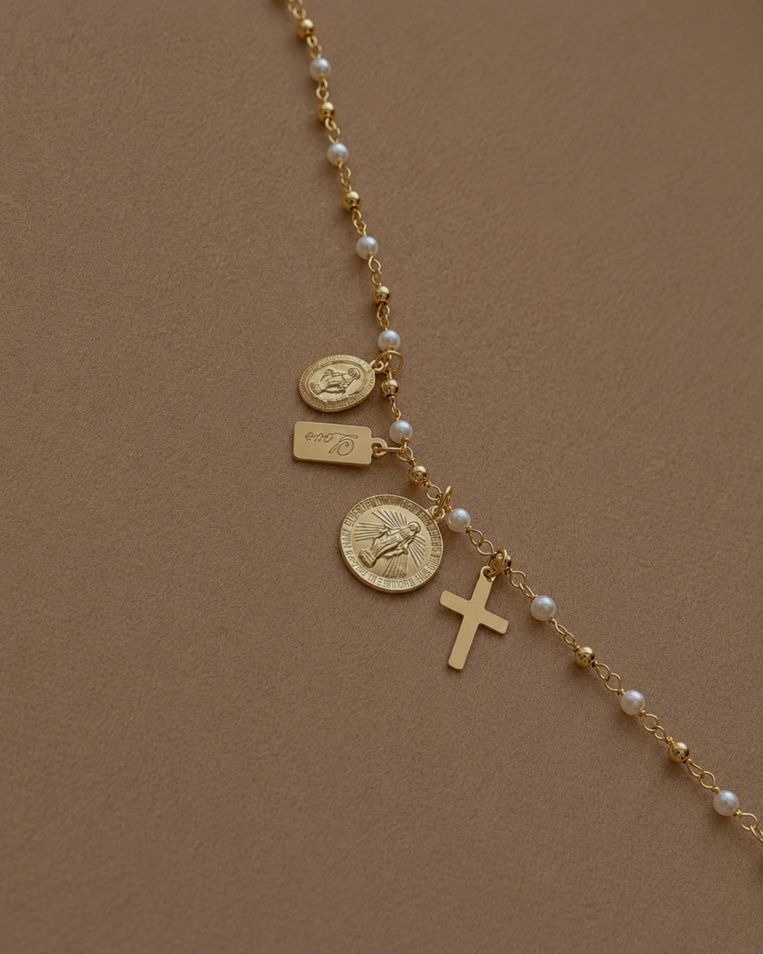 ROSALIE CHARM NECKLACE