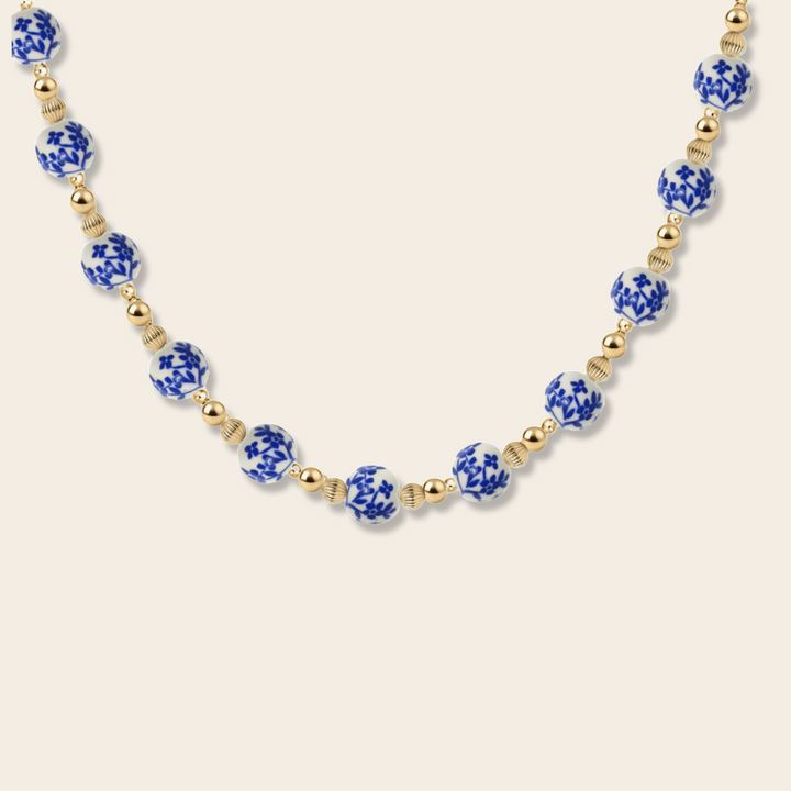PORCELAIN BLOOM NECKLACE
