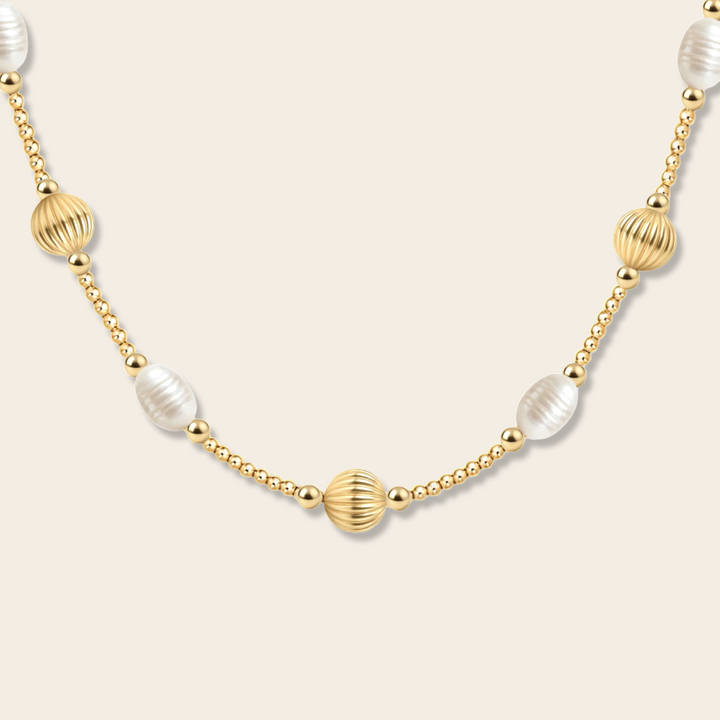CAPRI PEARL NECKLACE