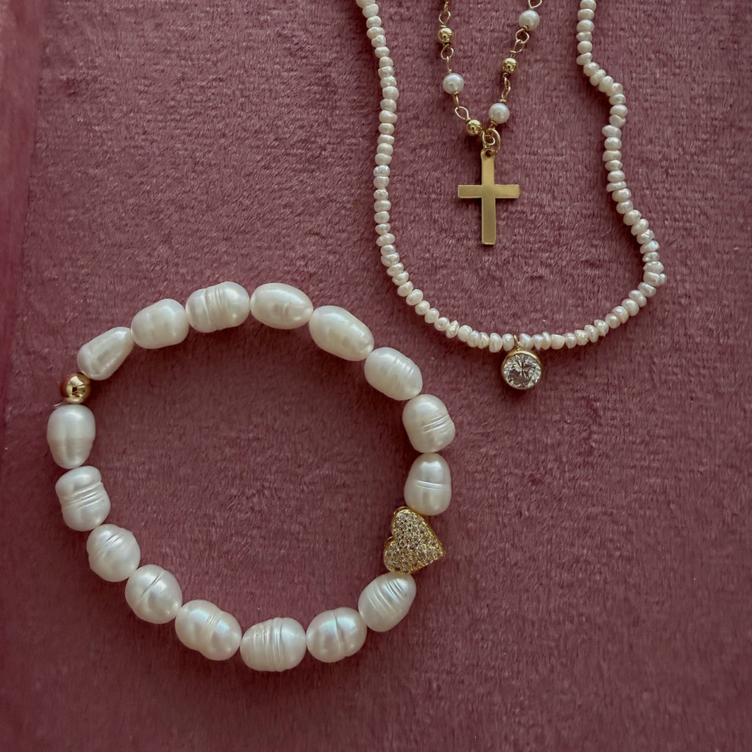 KISS PEARL BRACELET