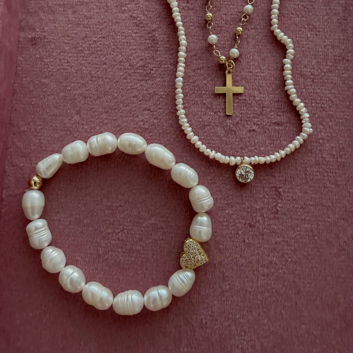 KISS PEARL BRACELET