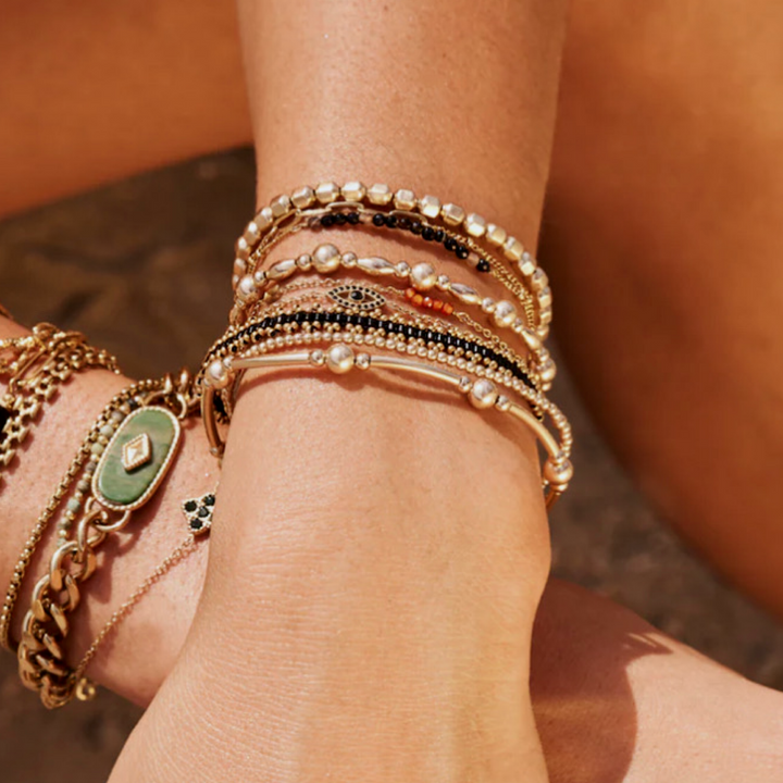 CLUSTER BEAD BRACELET