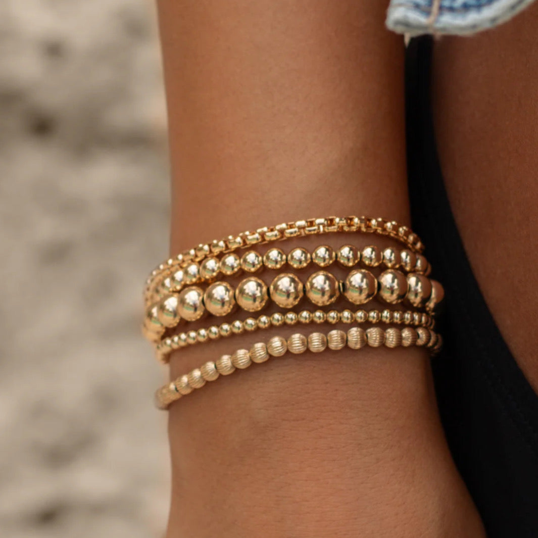 BALL BRACELET