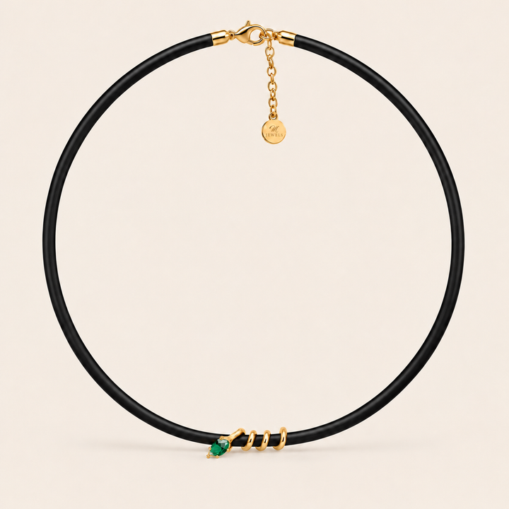 Boa Necklace Emerald Green – hladká černá umělá kůže se zlatým hadím motivem