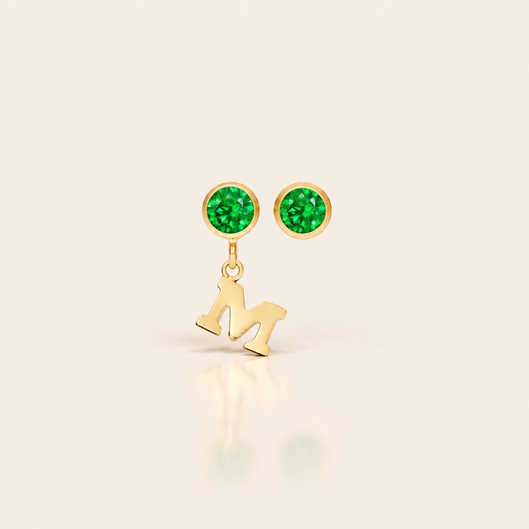 PAVÉ INITIAL EARRINGS – Zelená / A, Zelená / B, Zelená / C, Zelená / D, Zelená / E, Zelená / F, Zelená / G, Zelená / H, Zelená / I, Zelená / J, Zelená / K, Zelená / L, Zelená / M, Zelená / N, Zelená / O, Zelená / P, Zelená / R, Zelená / S, Zelená / T, Zelená / U, Zelená / V, Zelená / Z