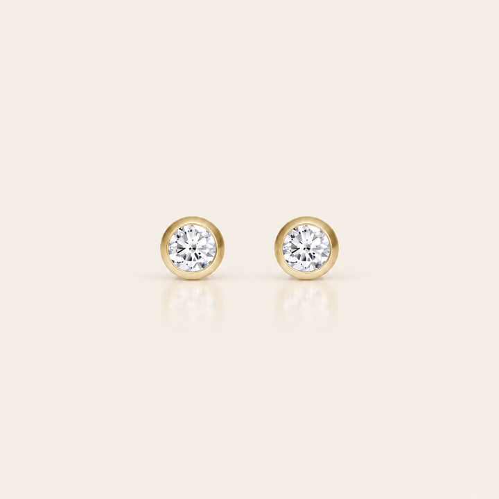 PAVÉ STUDS – Crystal