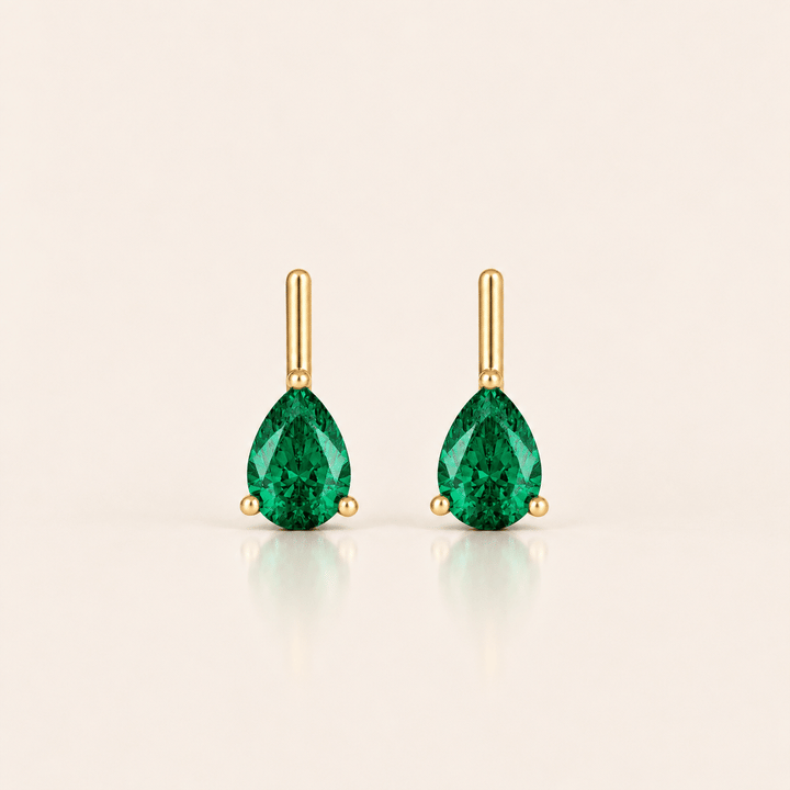 Linea Pear Stud – animace Emerald a Crystal