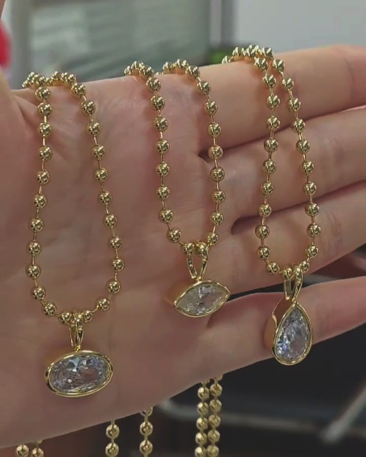 BEZEL GLOW NECKLACE